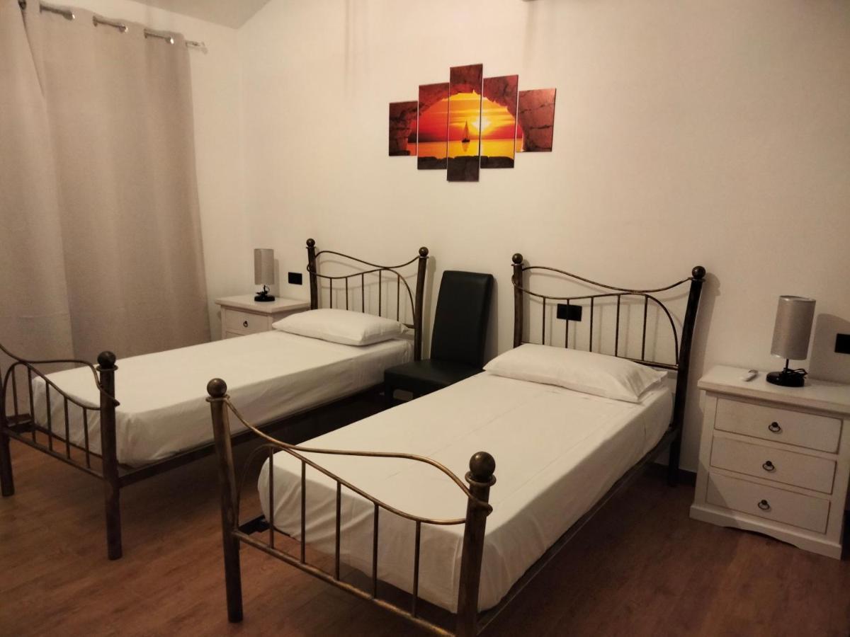 Casa Janas Affittacamere Bed & Breakfast Piscinas Ngoại thất bức ảnh